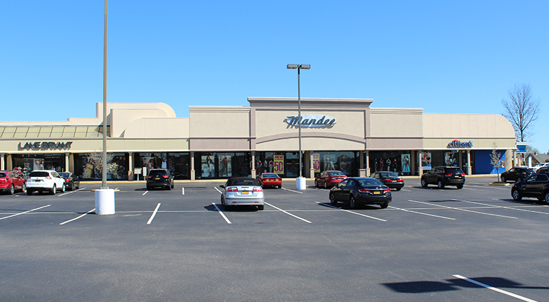 Levittown Mews Shopping Center | Breslin Realty